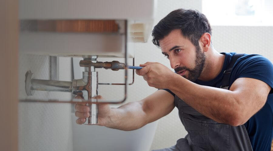 Emergency water heater repair in Glen Echo, MD
